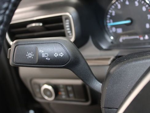 Used 2023 Ford Explorer Limited image 24