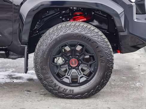 Used 2025 Toyota Tacoma TRD Pro image 11