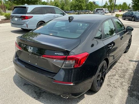 Used 2024 Honda Civic Sport image 5