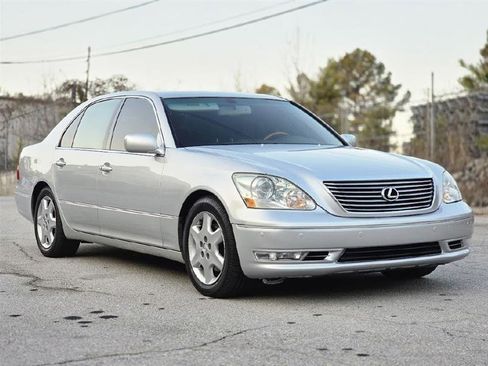 Used 2004 Lexus LS 430 image 12
