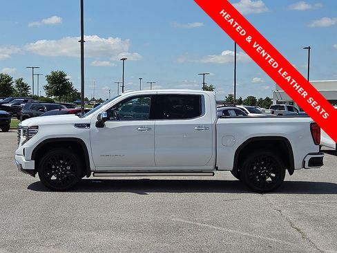 Used 2024 GMC Sierra 1500 Denali w/ Denali Reserve Package AWD/4WD image 3