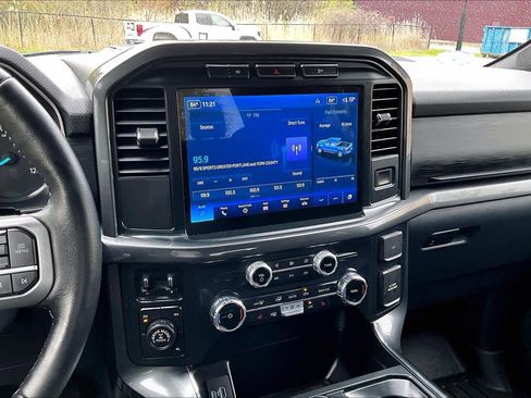 Used 2022 Ford F150 XLT w/ Equipment Group 302A High AWD/4WD image 7