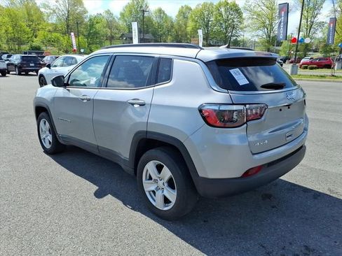 Used 2022 Jeep Compass Latitude w/ Convenience Group image 8