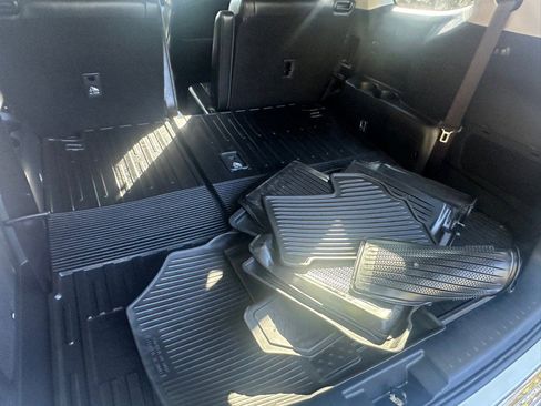 Used 2022 Toyota Highlander Platinum image 54