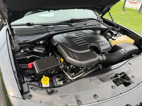 Used 2019 Dodge Charger SXT AWD/4WD image 51