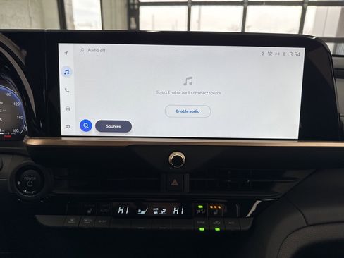 Used 2023 Toyota Crown XLE image 24