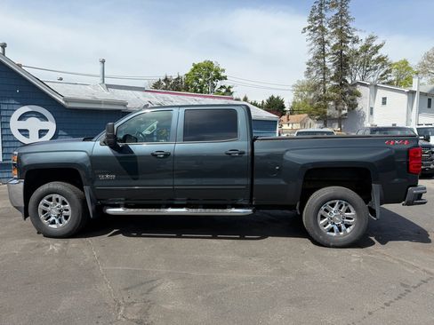 Used 2018 Chevrolet Silverado 2500 LT w/ Texas Edition AWD/4WD image 10
