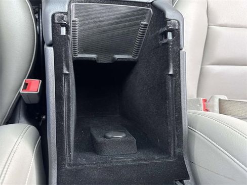 Used 2019 Cadillac XT4 Luxury w/ Trailering Package image 19