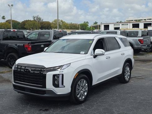 Used 2025 Hyundai Palisade SEL image 3