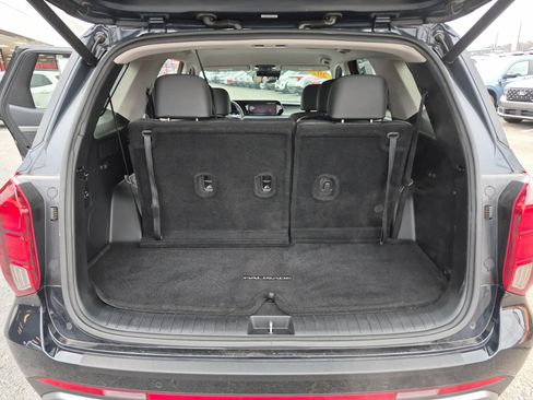 Used 2023 Hyundai Palisade SEL image 16