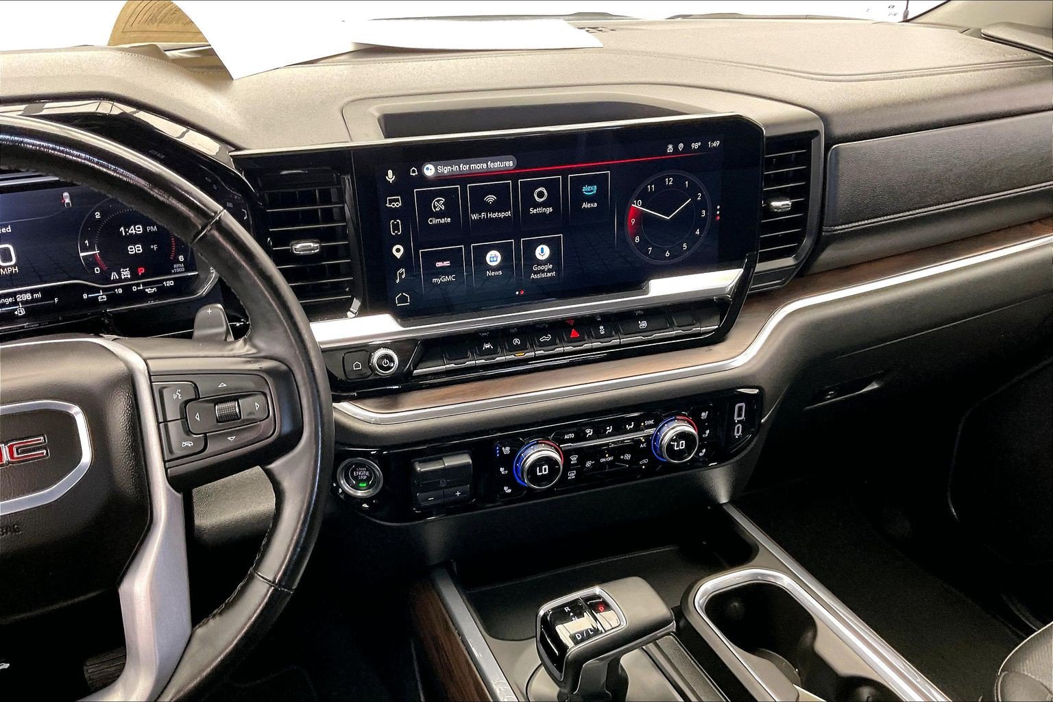 Used 2025 GMC Sierra 1500 SLT w/ SLT Premium Package AWD/4WD image 5