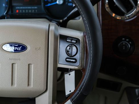 Used 2012 Ford F250 King Ranch w/ FX4 Off Road Pkg image 17