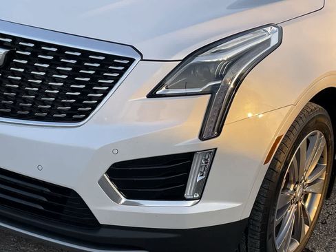 Certified 2024 Cadillac XT5 Premium Luxury w/ LPO, Floor Liner Package image 38