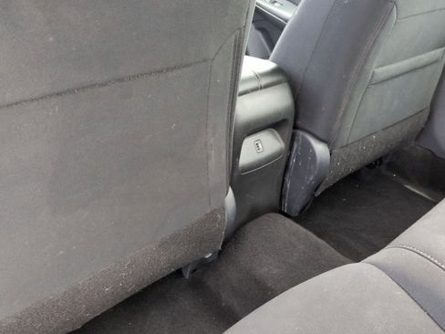 Used 2024 Nissan Sentra SV FWD image 17