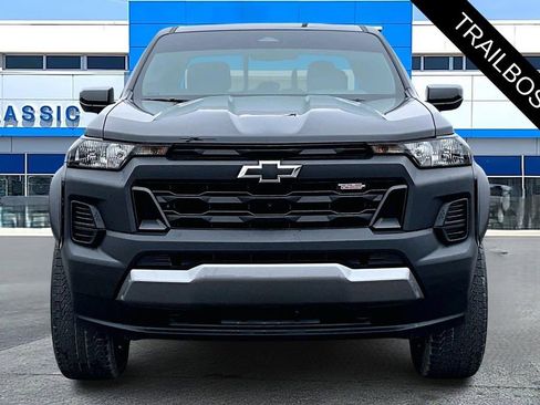Used 2024 Chevrolet Colorado Trail Boss w/ LPO, Dark Essentials Package image 2