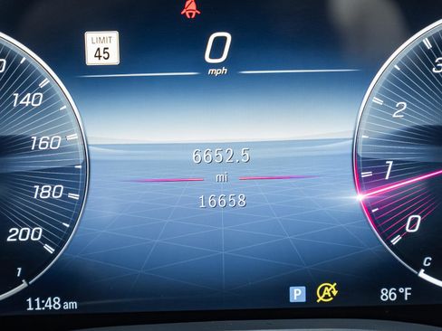 Used 2024 Mercedes-Benz SL 55 AMG 4MATIC image 50