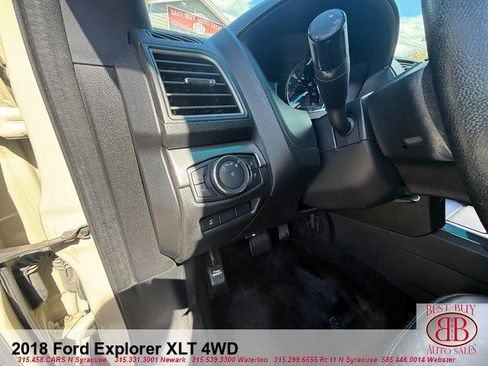 Used 2018 Ford Explorer XLT w/ Equipment Group 202A AWD/4WD image 19