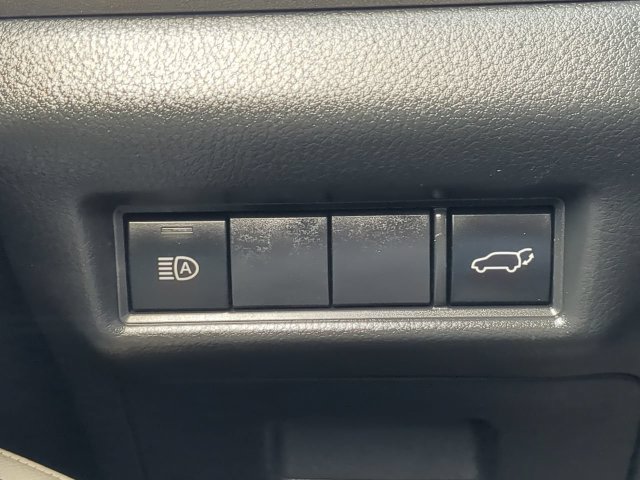 Certified 2025 Toyota Grand Highlander FWD image 28