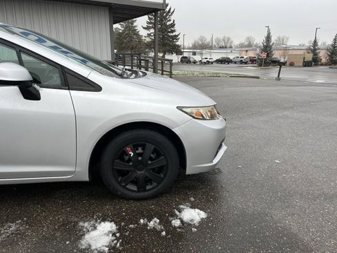 Used 2013 Honda Civic LX image 16