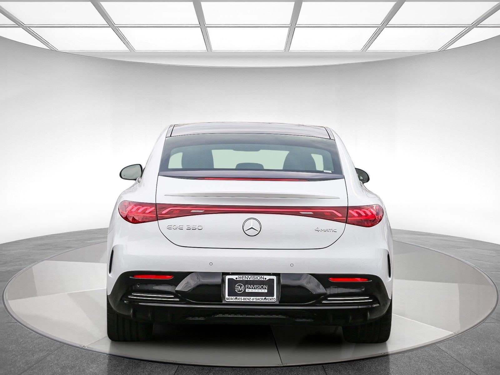 Used 2024 Mercedes-Benz EQE 350+ 4MATIC Sedan image 3