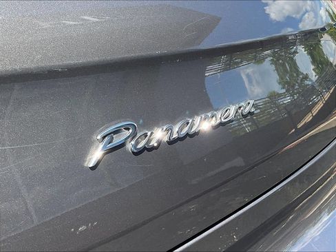 Used 2014 Porsche Panamera RWD image 23