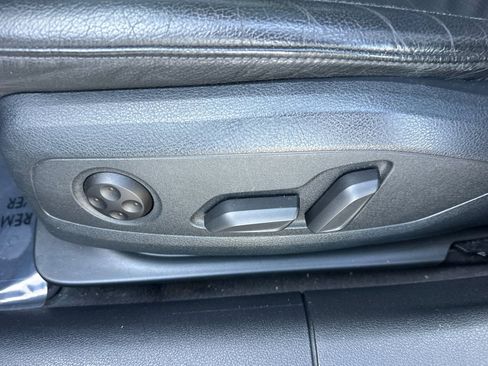 Used 2017 Audi A4 2.0T Ultra Premium w/ Convenience Package image 14