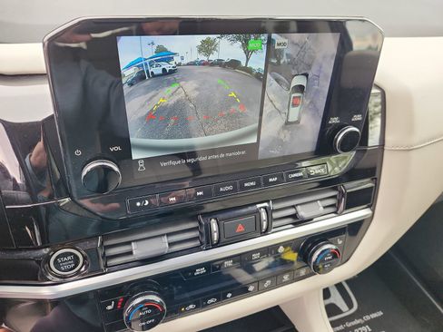 Used 2023 Nissan Pathfinder SL w/ Lighting Package (N92) AWD/4WD image 25