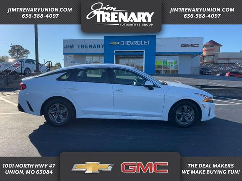 Used 2023 Kia K5 LXS image 1