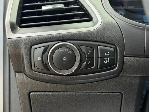 Used 2024 Ford Edge SEL w/ Convenience Package AWD/4WD image 40