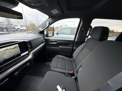 Certified 2024 Chevrolet Silverado 2500 LT image 26