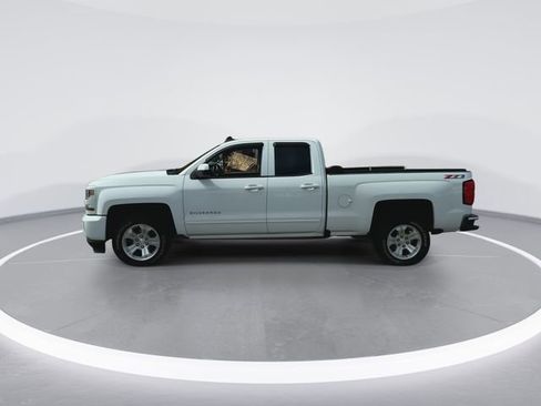 Used 2018 Chevrolet Silverado 1500 LT w/ All Star Edition image 5