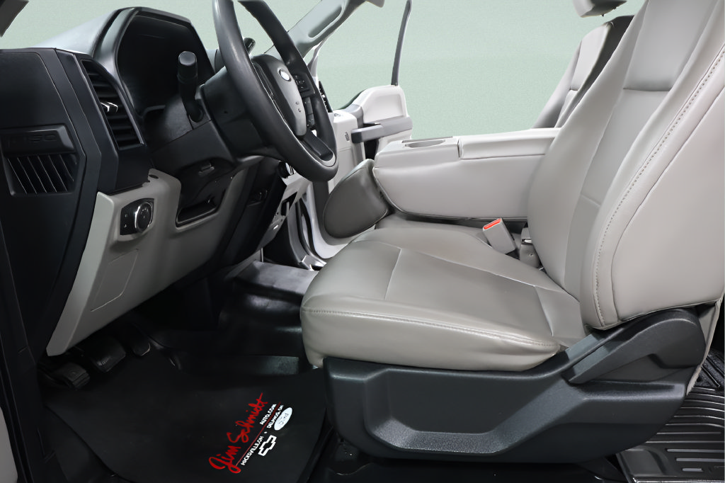 Used 2015 Ford F150 XL w/ Equipment Group 101A Mid AWD/4WD image 19