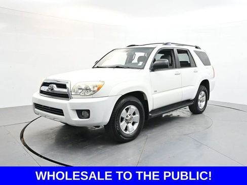 Used 2008 Toyota 4Runner SR5 image 3