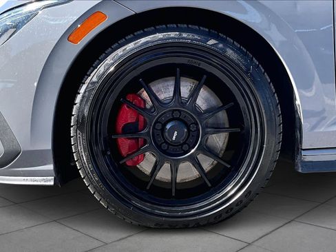 Used 2022 Volkswagen GTI S image 11