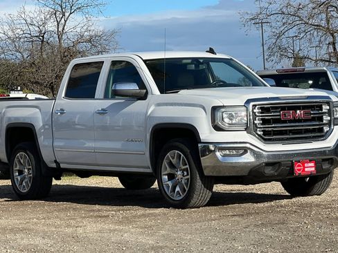 Used 2018 GMC Sierra 1500 SLT w/ SLT Premium Package image 10