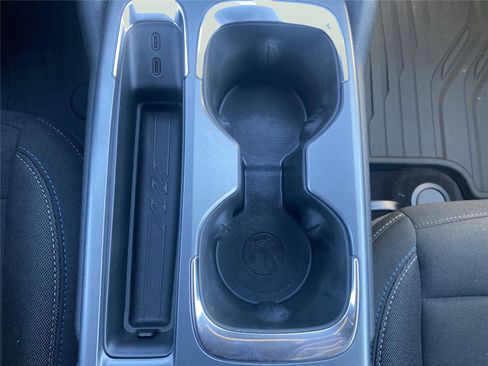 New 2026 Chevrolet Equinox EV LT image 27