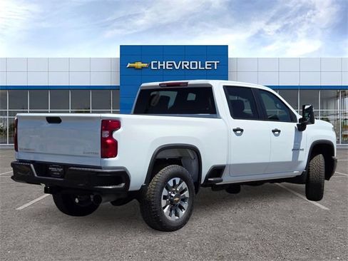 New 2026 Chevrolet Silverado 2500 Custom w/ Custom Value Package AWD/4WD image 4