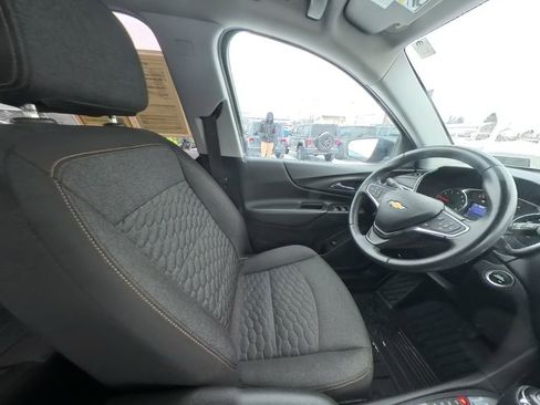 Used 2021 Chevrolet Equinox LT image 25