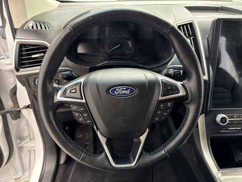 Used 2022 Ford Edge SEL AWD/4WD image 14
