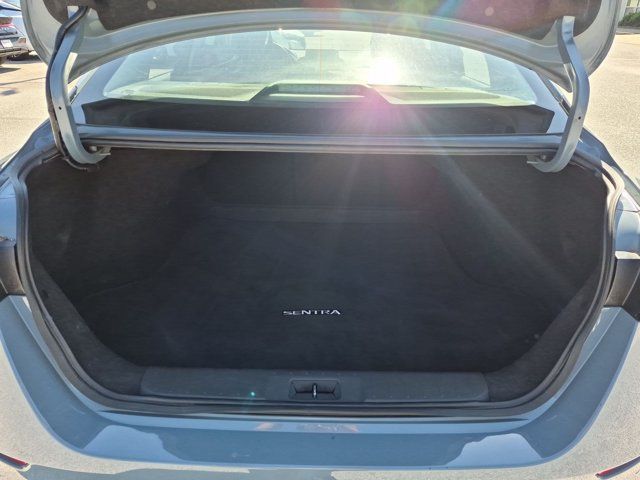 Used 2024 Nissan Sentra SV FWD image 30