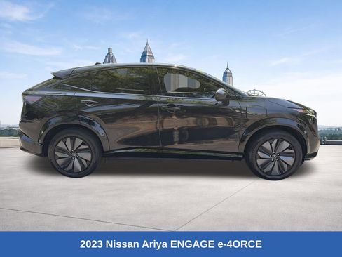 Used 2023 Nissan Ariya AWD image 6