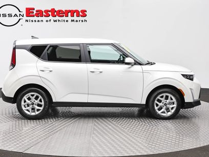 Used 2024 Kia Soul LX w/ Option Group 015