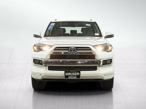 Used 2022 Toyota 4Runner Limited AWD/4WD image 8