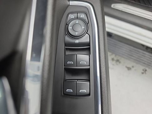 Used 2023 Chevrolet Silverado 1500 LT Trail Boss w/ Protection Package AWD/4WD image 21