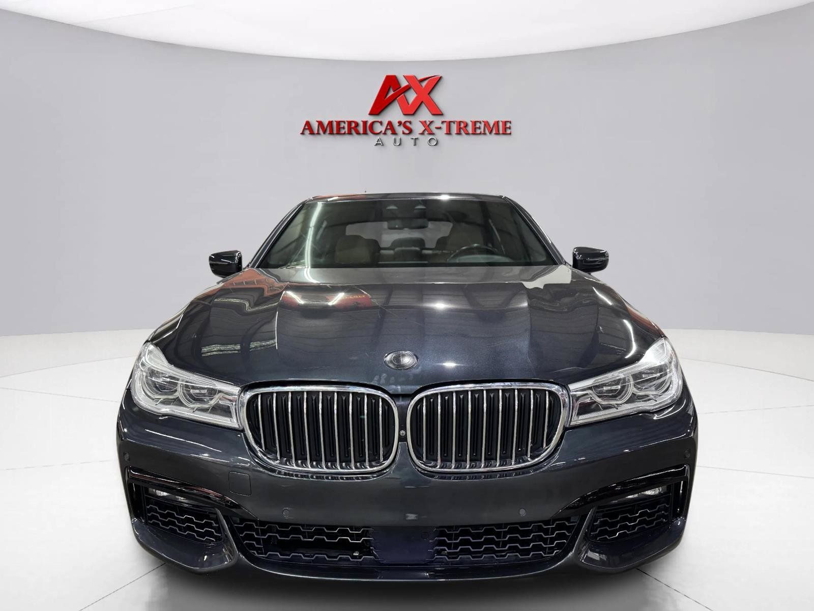 Used 2016 BMW 750i RWD image 8
