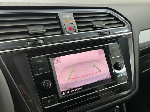 Used 2023 Volkswagen Tiguan S image 29