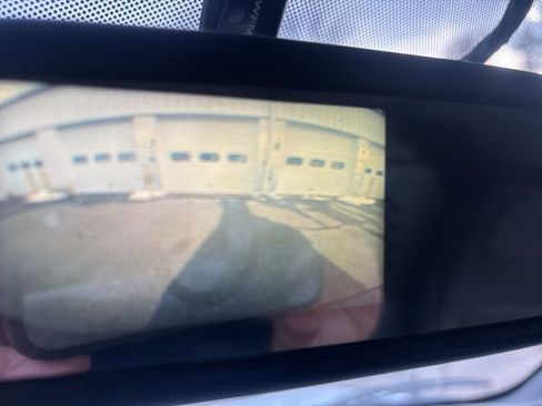 Used 2016 Chevrolet Express 2500 image 23