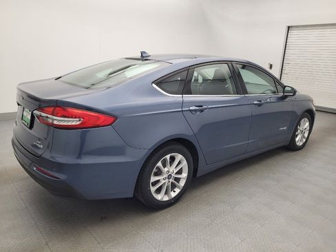 Used 2019 Ford Fusion SE image 10