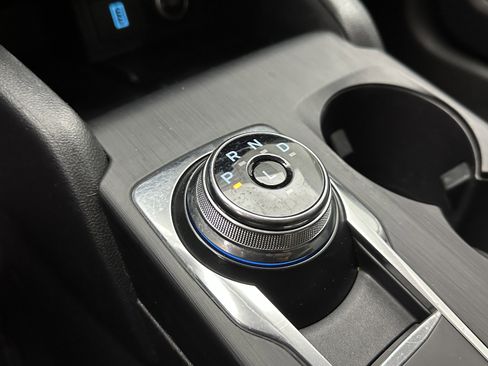 Used 2020 Ford Escape SE Sport image 19