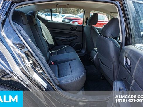 Used 2024 Nissan Altima 2.5 SV image 22